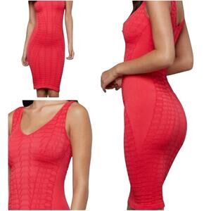 bebe Red Bodycon Dress Sz S Teaberry Textured Sweetheart Neckline Bandage NWT